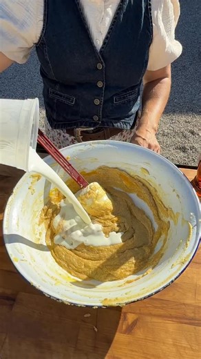 Need a holiday pick-me-up? Almond and plum cake is the answer. This recipe is a game-changer. Want to try it? Comment plum, and I’ll send it your way. #wildkitchen #openfirecooking #firechef #wildkitchen | Sarah Glover