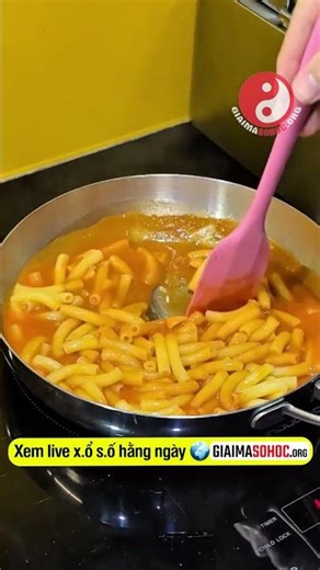 Nui sốt cà chua quá ngon #noodles #chief #food #anngonmoingay #tips