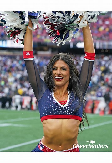 Moments we will never forget ♥️ #newenglandpatriots #nflcheerleader #patriotscheerleaders #nepc #tnfonprime