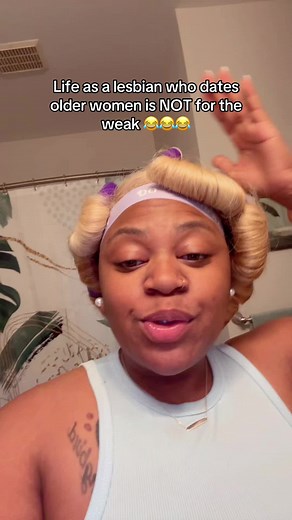 Lmao yall do not want older women forreal #fyp #wlw #lesbiansoftiktok | dating older lesbian woman