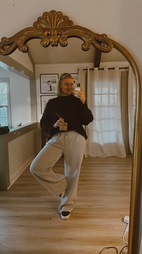 Savannah Kumke Thrower on Instagram: "HOWWWW anyone could not love Publix bakery or Deli is wild to me. #publix #publixcakes #publixdeals #groceryshopping #livinginthesouth #southernliving #southernthing #pubsub #publixdeal #rant"