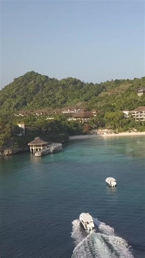 Your dream island escape awaits. Book early and indulge in savings and flexibility at Shangri-La Boracay’s private paradise 🌴✨ | Shangri-La
