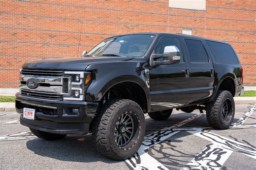 No Reserve: Modified 2005 Ford Excursion XLT V10 4x4