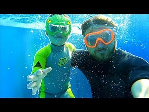 Swimming with Papa Deep Underwater at the WaterPark | Water Adventures & Sports Day