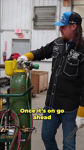 How do I set up an Acetylene torch? pt.1 🤔 #shorts #WWA