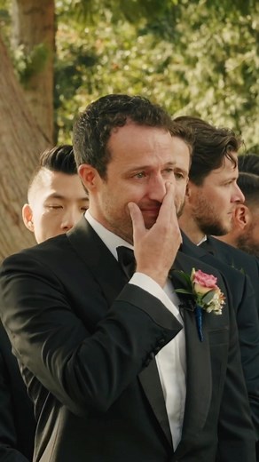 46K views · 932 reactions | Groom was hit with emotions when he saw his bride walking down the aisle 凉懶 #weddingceremony #groomcrying #emotionalwedding #weddingmoments #weddingvideography #weddingphotography #emotional #groom #bride | The Augusts | Facebook