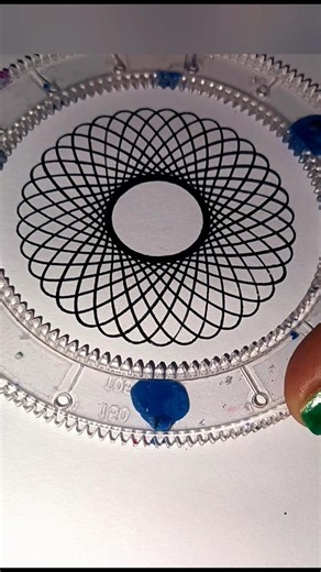 The Spirograph I enjoy in my childhood memories!!#shorts #geometricart #satisfying #art #spirograph