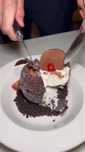 tartufo italian dessert #tartufo #italian #italianfood #dessert #desserts #dessertrecipe #icecream