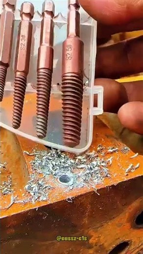 How to Easily Remove a Broken Bolt Using a Screw Extractor
