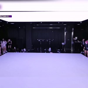 6M views · 432K reactions | Kpop random play dance | 혓 혪 혧 혦 혎 혰 혦 혴 혖 혯 | Facebook