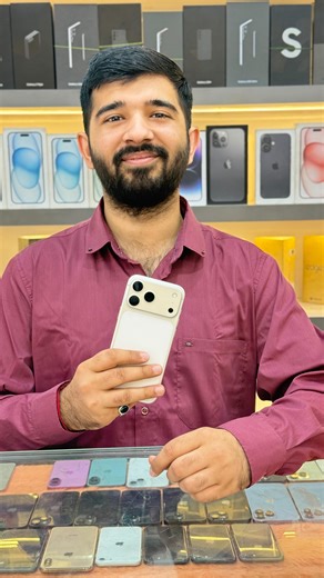 world wide Mobile on Instagram: "DEAL DEAL DEAL IPHONE 17 PRO MAX 256GB ONLY 65 DAYS USED PHONE 100% BATTERY HEALTH JUST AT 1,24,999/- LIMITED TIME PERIAD DEAL ONLY AT WWM FOR MORE INFORMATION PLEASE CALL 9898999272 #worldwide_morbi"