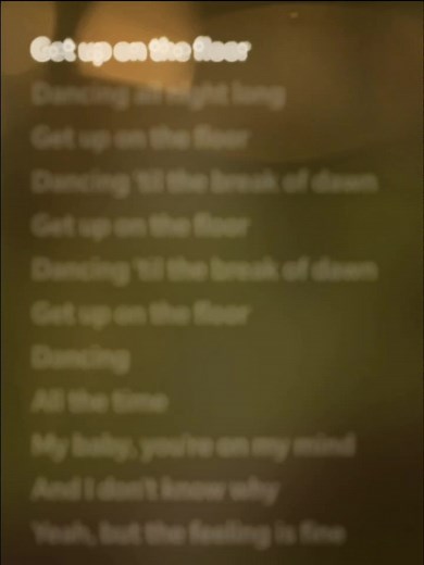 Dancin - Aaron Smith & Krono... #foryoupage #fyp #migumilyrics