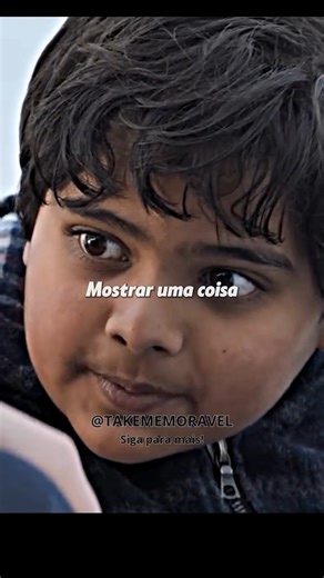 Take Memorável | Filmes | Séries on Instagram: "O que você achou sobre esse take? 😮 . ✅ Siga @takememoravel para receber os melhores filmes e séries na sua tela! . 🎬 Título: O Menino que Queria Ser Rei (The Kid Who Would Be King) 🎥 Direção: Joe Cornish 📝 Roteiro: Joe Cornish . 🎭 Gênero: Aventura, Família, Fantasia 📆 Data de lançamento: 25 de janeiro de 2019 (Estados Unidos) ⏰ Duração: 2h 🌍 País: Reino Unido, Estados Unidos 🏆 Classificação: Não recomendado para menores de 12 anos 💯 Nota 