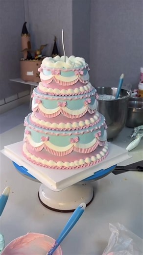 Vintage Cake Decorating Techniques