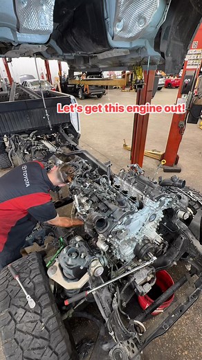 Come along as we get this engine out! #toyota #tundra #engineremoval #mechanicsoftiktok #mechanicsoffacebook #fyp #blowthisup #viral #GoingViral #tuesdaymotivation #GetAfterIt | That Yota Guy