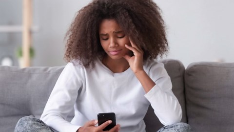 Girls Most at Risk: Smartphone Use As Children Cause Lasting Mental Health Damage