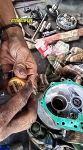 316K views · 3.5K reactions | Mengatasi roda belakang goyang Honda beat esp #mekanik #sepedamotor #tutorial #otomotif | OtomotifLife Channel | Facebook