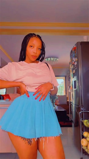 essy___ (@essy___)’s videos with original sound - essy___