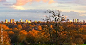 Time lapse video of Manchester skyline photographed from Heaton Park