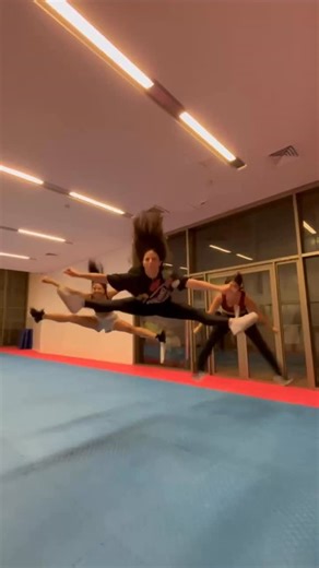 USJ Cheerleading on Instagram: "I think you know what this is.. Toe Touch Jump #cheer #cheerleading #cheerleaders #usjcheerleaders #usjliban #lebanon #usj #dancing #cheerleader #cheerisasport"