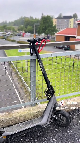 Exploring E-Wheels Scooters at 40 km/h