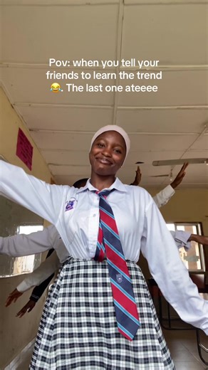 Amma Twins: Friends' Hilarious Graduation Moments