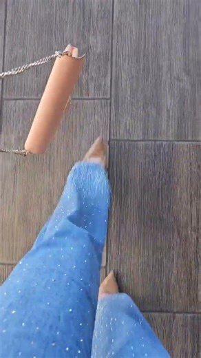 Walking in my Steve Madden VALA heels