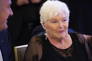 EXCLU - Line Renaud sans filtre sur ses obsèques : “Tout est prêt”