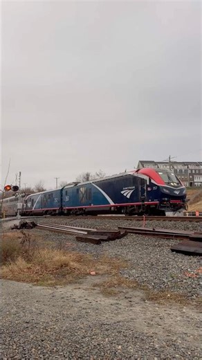 America’s Passenger Train On The Final Approach to Lorton, Va!￼ #4k #amtrak #autotrain #railfan