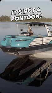 It’s not a pontoon and the first time I rode behind the @montaraboats I thought “More people need to know about this!” They’ve cracked the code and merged two boating worlds into one! How? They put a pontoon deck on an aluminum wake boat hull! Pontoon vibes hit different and I’ve been waiting to share my experience behind the 25’ Montara. Full review of behind it is now live on my channel! Walkthrough of the interior, which will blow your wind with the storage, coming soon! #Wakeboard #Pontoon #