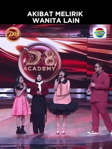 Waduhh gara gara Valen ngelirik cewek lain, sampe ditarik gitu sama Mila😂 #shorts