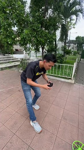 1.6K views | Los mejores productos para ti. Drone con luces Encuéntralo en Novedades Vargas ➡️Guayaquil: Alborada 9na etapa, Av. Rodolfo Baquerizo Nazur MZ 380 solar 2. Al lado de manejo seguro, diagonal al banco internacional #droneconcontrol #droneconluces #servientrega #tiendaonline | Novedades Vargas On line | Facebook