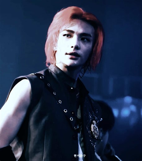 neon guts #hyunjin #redhair #straykids #fyp #parati edit kpop viral edit audios foryoupage