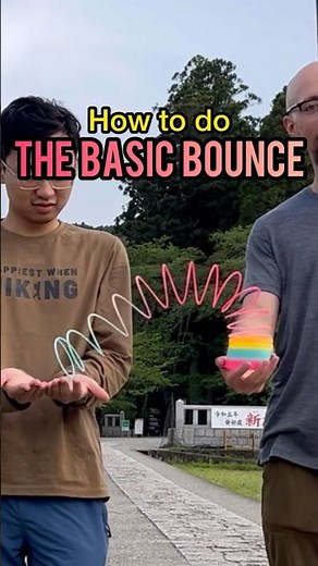 How to bounce your slinky off of stuff #slinkytricks