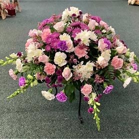 Funeral Arrangements in Fremont, OH | Otto & Urban Flowers