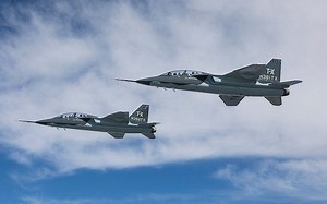 Boeing-SAAB TX ngajadikeun hiber test EMD munggaran di St