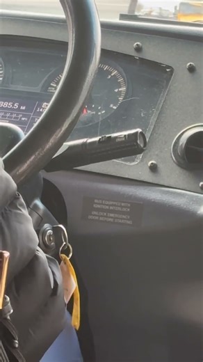 2020 Bluebird vision Turn signal sound #villanibus #bluebirdbus #buses #schoolbus #fyp