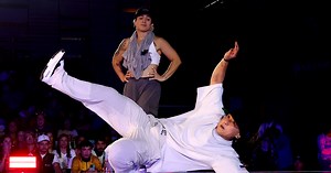 Who are the 4 U.S. breaking athletes competing at the Olympic Qualifier Series?