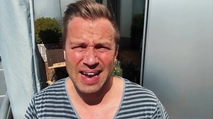 151K views · 2.3K reactions | Es Update bezüglich üse Shows: Mir bruuched sicherlich no chli Geduld, aber freued eus scho jetzt uf de Momänt, wenn mir wieder ufd Bühne dörfed. Hebed euch Sorg und dank Social Media verliere mir üs ja trotzdem nöd us de Auge. | Cabaret Divertimento | Facebook