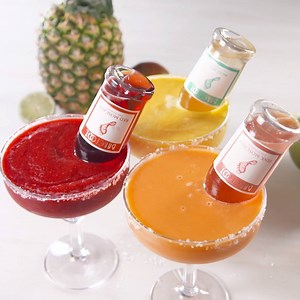 Which of these Moscato Margarita flavors are you downing all summer?! Full recipe: http://dlsh.it/qq55KAM | Delish