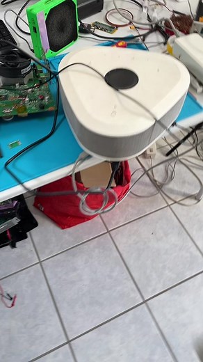 Réparation Freebox Devialet: Remplacement Prise USB-C et Astuces de Soudure