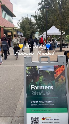 The last UC Davis farmers market of fall quarter is tomorrow, Wednesday, October 29th! From 10am to 1:30pm, stop by the market located outside of the Student Community Center for freshly baked goods, organic produce, and campus resources. The UC Davis market will return in the Spring! 🌸 #davisfarmersmarketalliance #ucdavis #ucdstudentlife #eatlocal | Davis Farmers Market