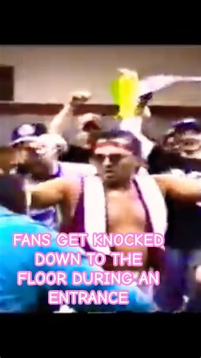 Fans fall to the floor as 'Real Deal' Joel Davis enters the ring #shorts #wwe #prowrestling #fans