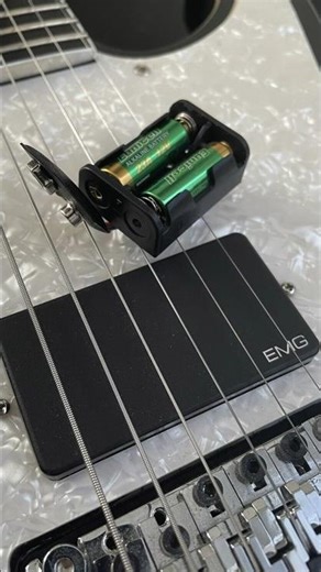 🎸24v EMG pickup mod! Was it worth it?
