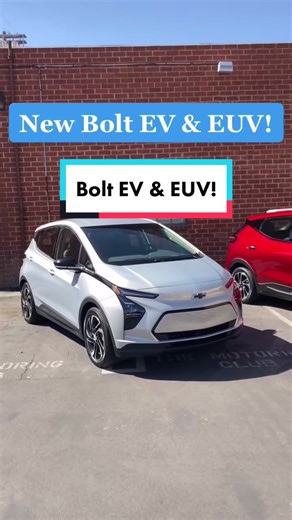 Comparing Chevy Bolt and Bolt EUV: Is it Worth it?