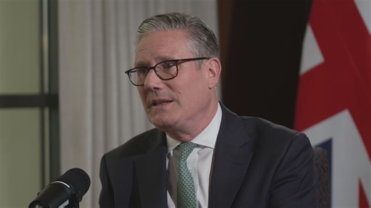 Starmer 'fed up' with 'actions' of Putin and Trump