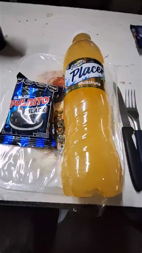 Tadeo on Instagram: "Nuevo menusardooo! #tadeoz #comida #rikiriki #food #work"