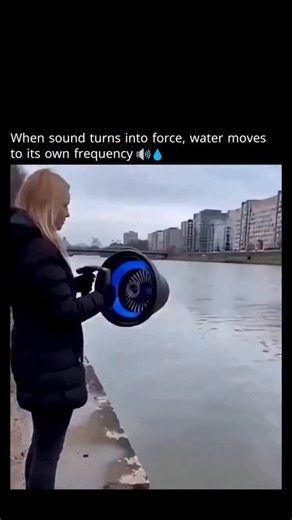 factshubs_ig on Instagram: "When sound becomes force, water begins to respond at its own frequency Powerful sound waves carry energy. When that energy reaches water, it creates vibrations on the surface. If the sound frequency matches the water's natural resonance, the motion amplifies-forming visible ripples, patterns, or even temporary separation. This effect is a result of acoustic pressure turning vibration into movement. What seems unusual is simply resonance and energy transfer happening i