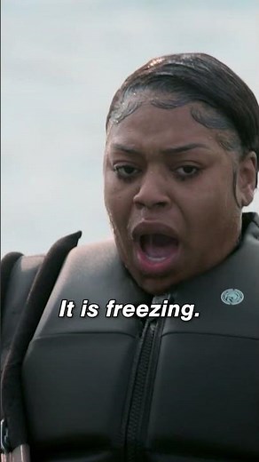 contestant panics in the open water challenge 😅 #fearfactor