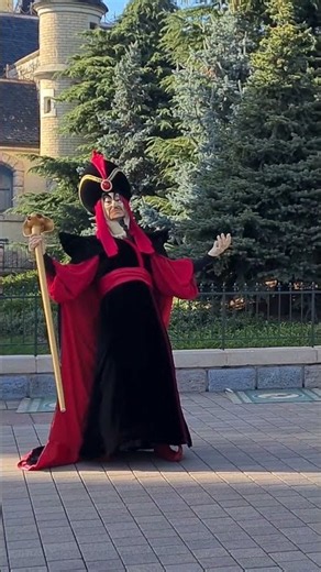 Le RIRE DIABOLIQUE de Jafar à Disneyland Paris 😈🐍